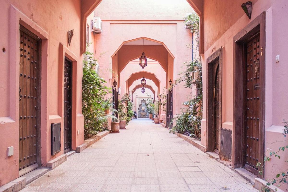 Riad A Marrakech Dans La Residence Touristique Al Qaria Assiyahia Marraquexe Exterior foto
