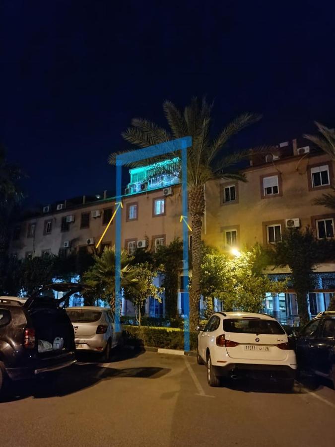 Riad A Marrakech Dans La Residence Touristique Al Qaria Assiyahia Marraquexe Exterior foto