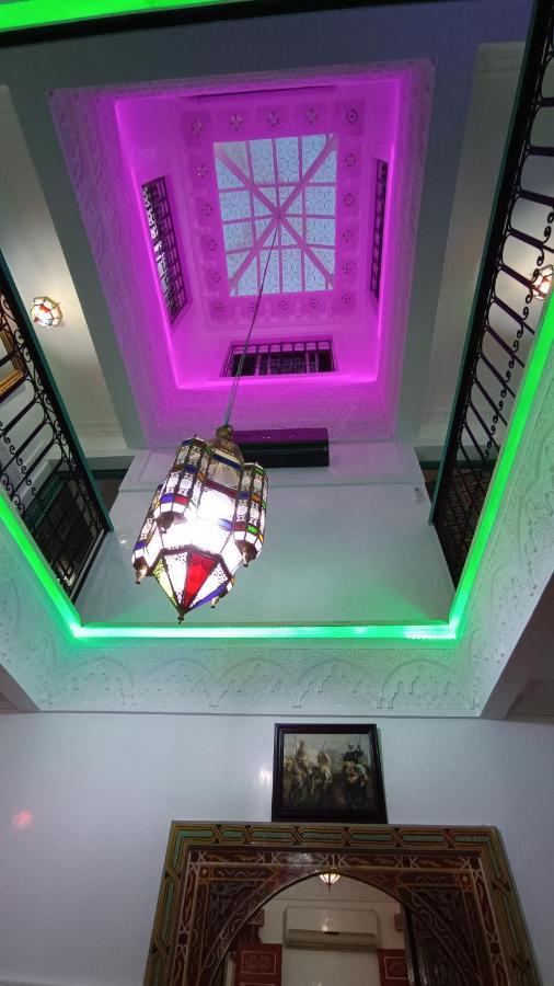 Riad A Marrakech Dans La Residence Touristique Al Qaria Assiyahia Marraquexe Exterior foto
